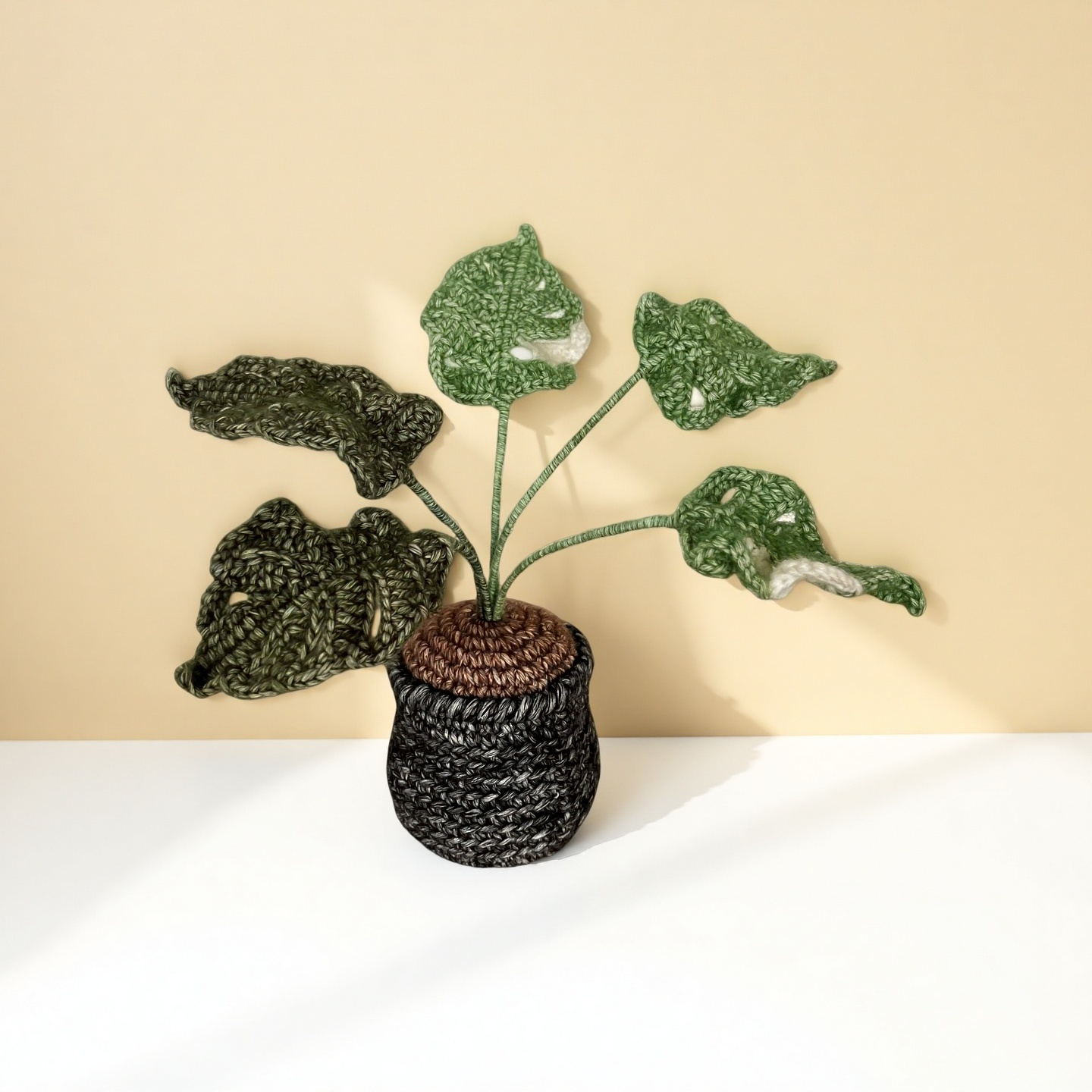 Handmade Crochet Monstera Plant Pot – Cute Desk Decoration